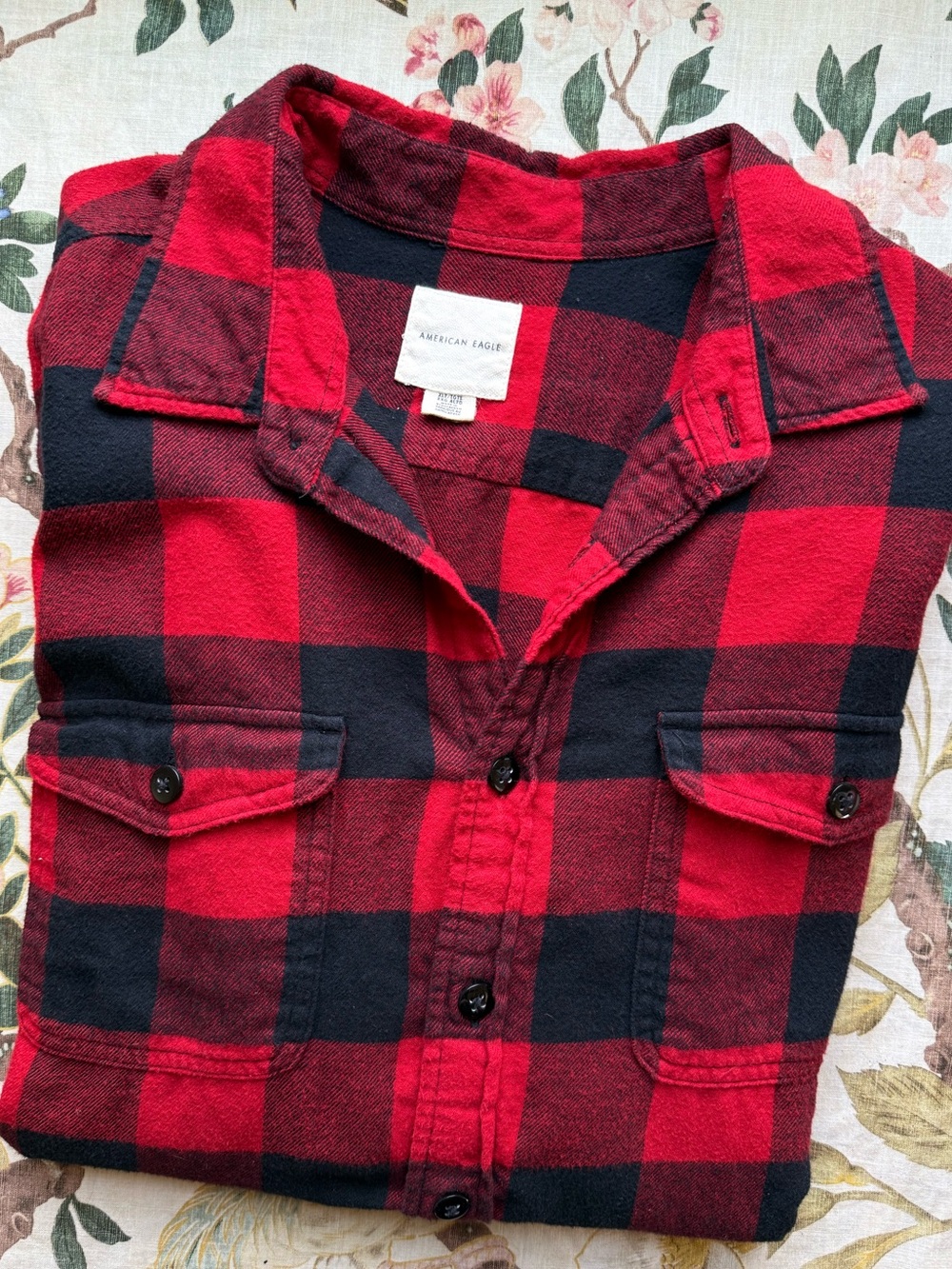 American Eagle Red and Black Buffalo Plaid Flannel Shirt